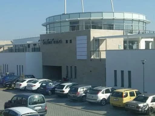 Kiéleződött a vita a Velence Korzó körül: rendőrségi feljelentést tett az üzemeltető